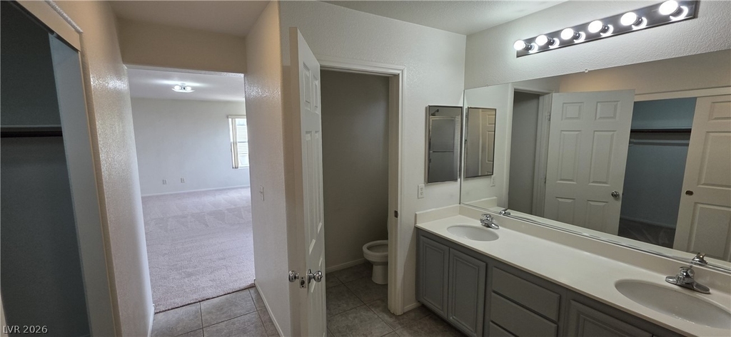 3358 Hillside Garden Drive - Photo 33