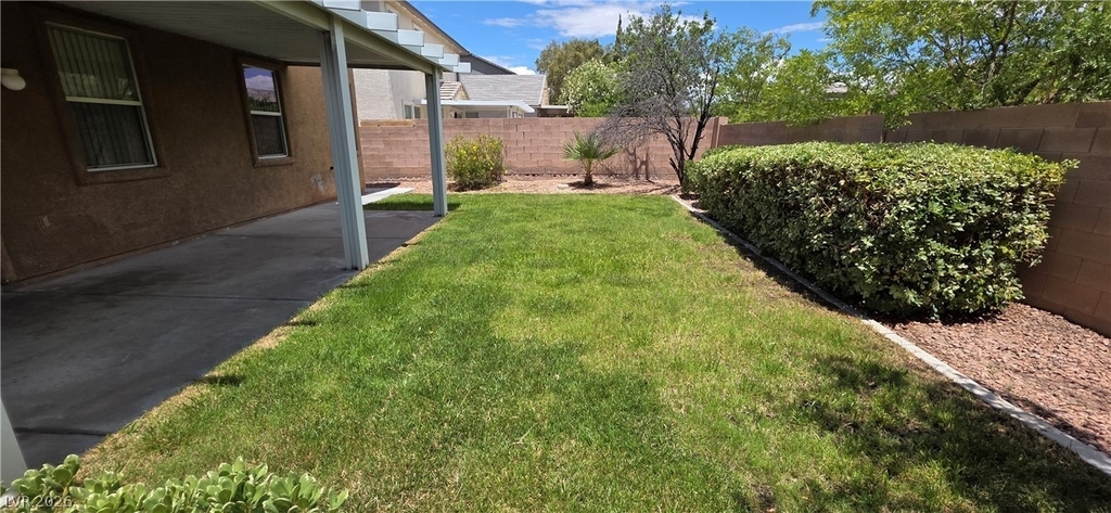 3358 Hillside Garden Drive - Photo 43