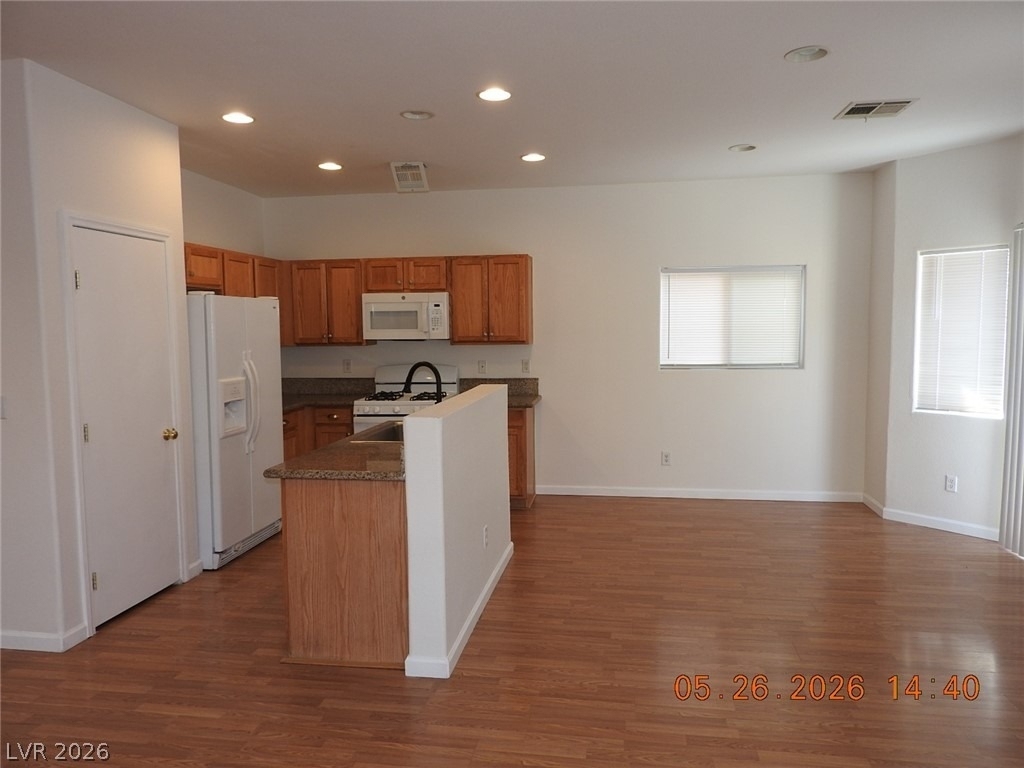 3732 Stowe Creek Avenue - Photo 4