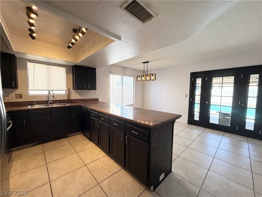 2066 Waverly Circle - Photo 28