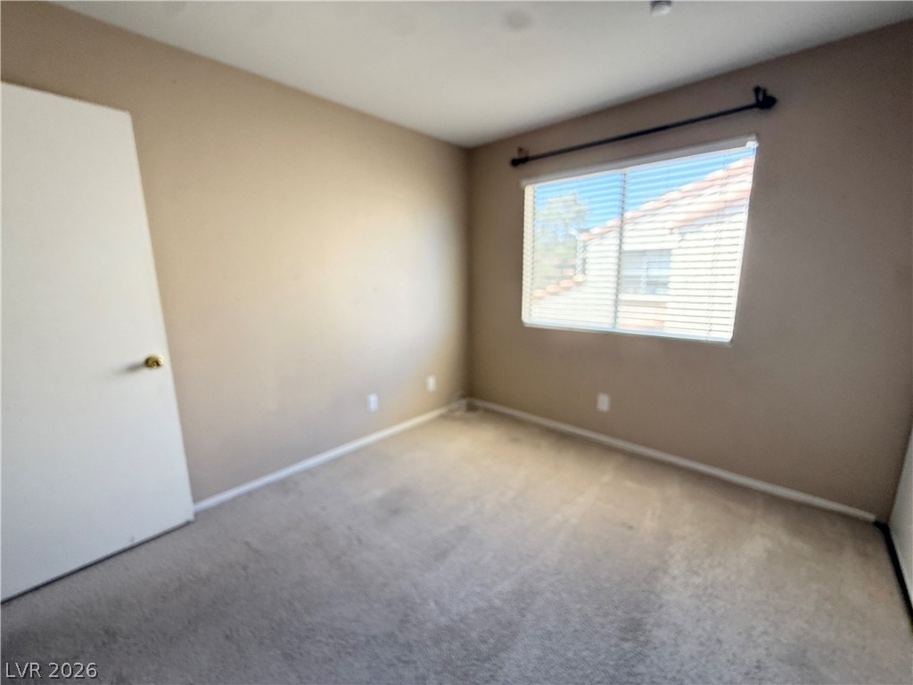 2066 Waverly Circle - Photo 8