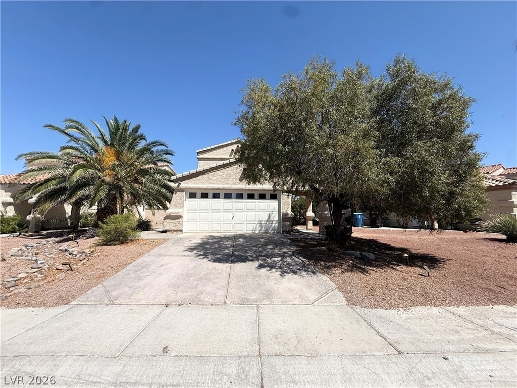 2066 Waverly Circle - Photo 1