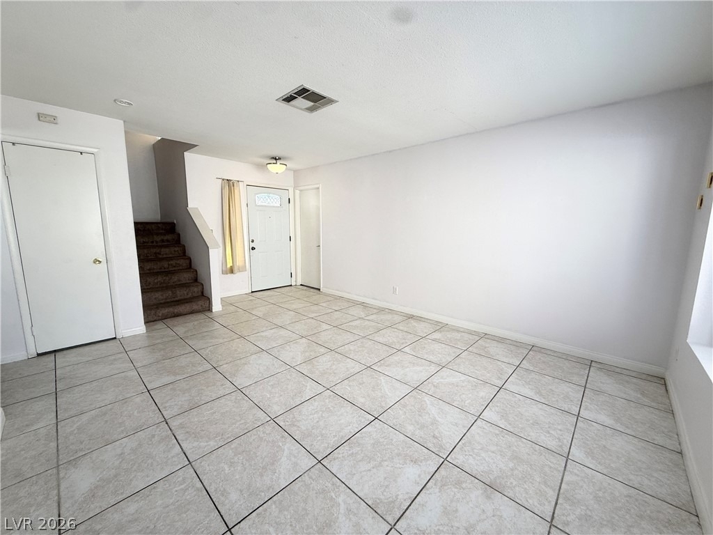 2066 Waverly Circle - Photo 32