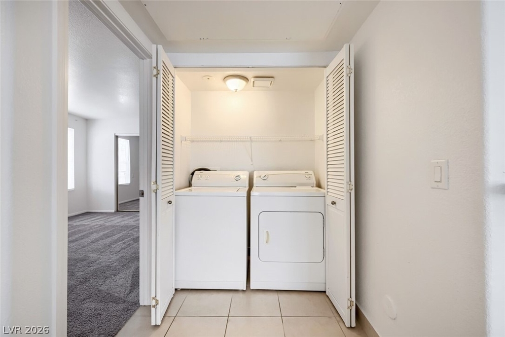 9325 W Desert Inn Road - Photo 20