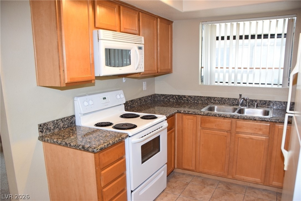 7300 Pirates Cove Road - Photo 3