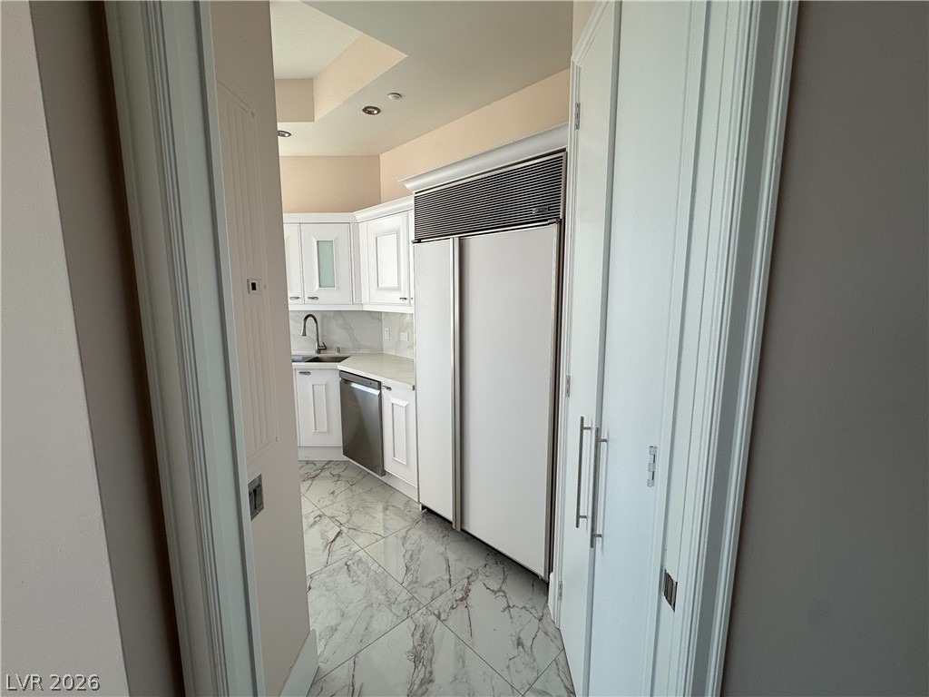 2777 Paradise Road - Photo 21
