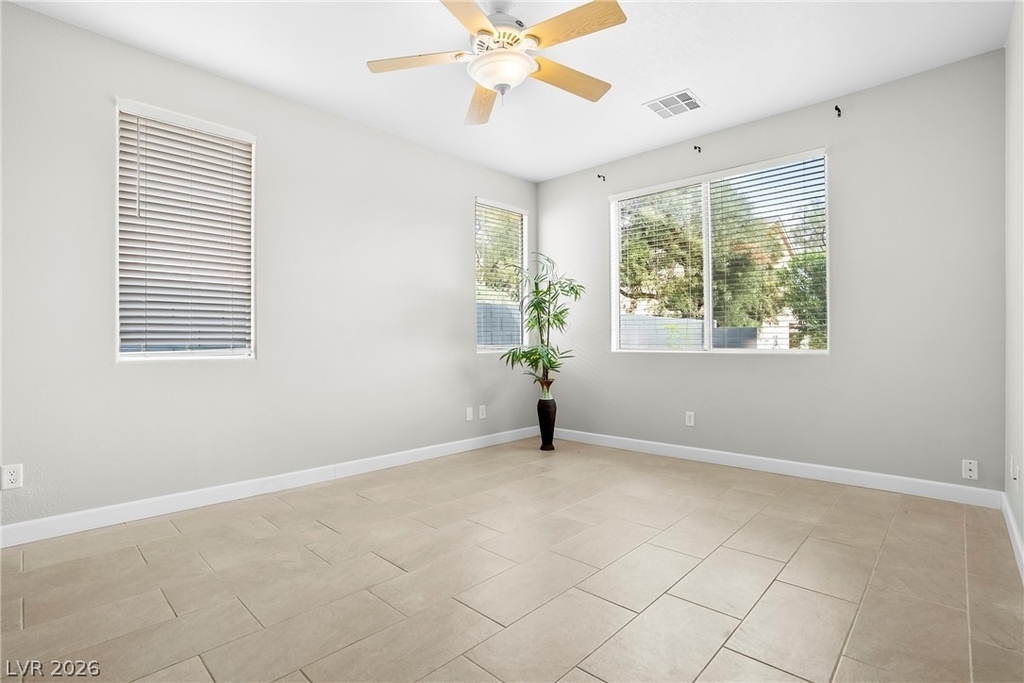8824 Iron Hitch Avenue - Photo 12
