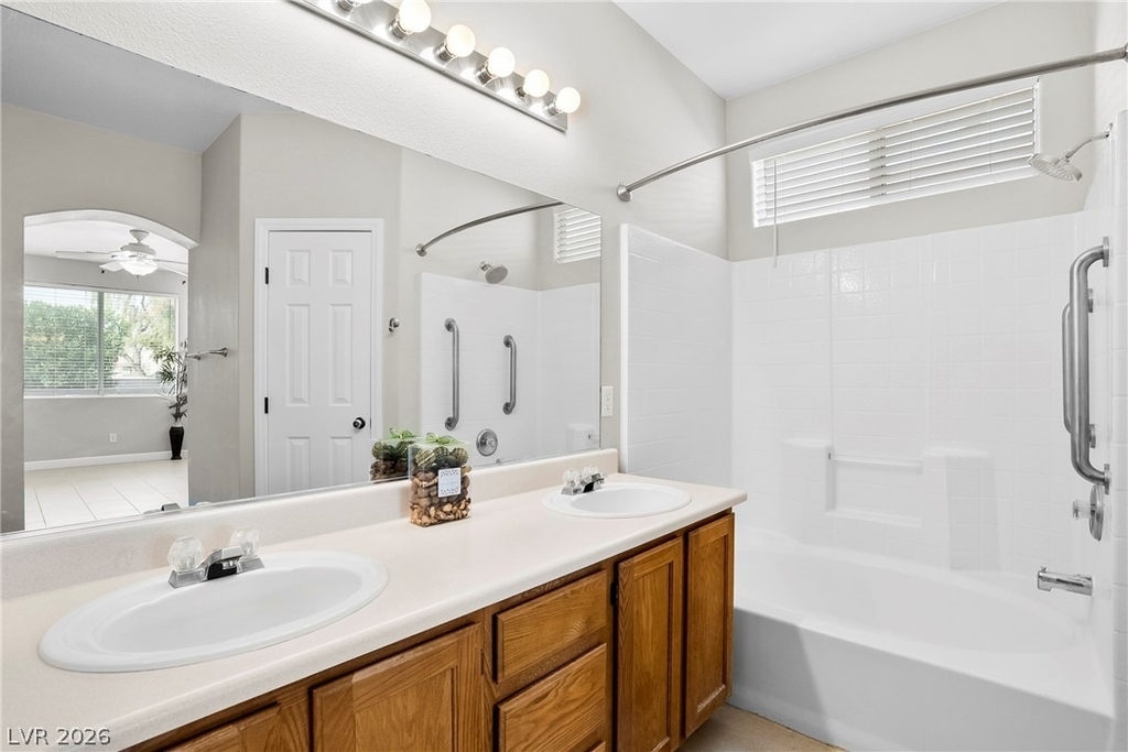 8824 Iron Hitch Avenue - Photo 19