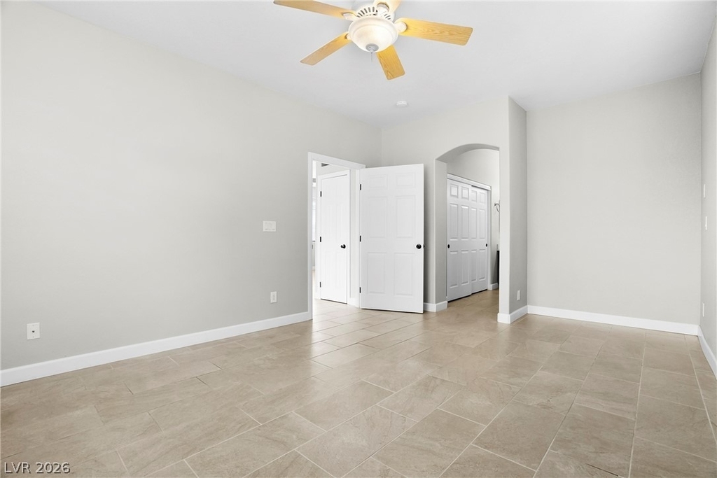 8824 Iron Hitch Avenue - Photo 13