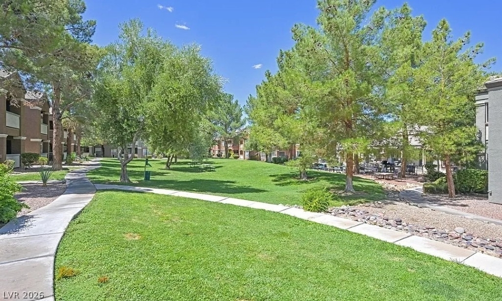 555 E Silverado Ranch Boulevard - Photo 1