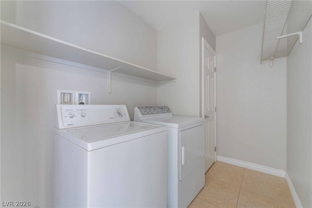6048 Stern Cove Court - Photo 13
