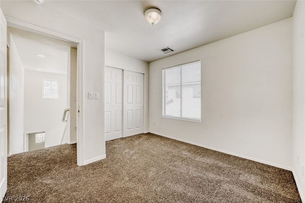 2562 Begonia Valley Avenue - Photo 12