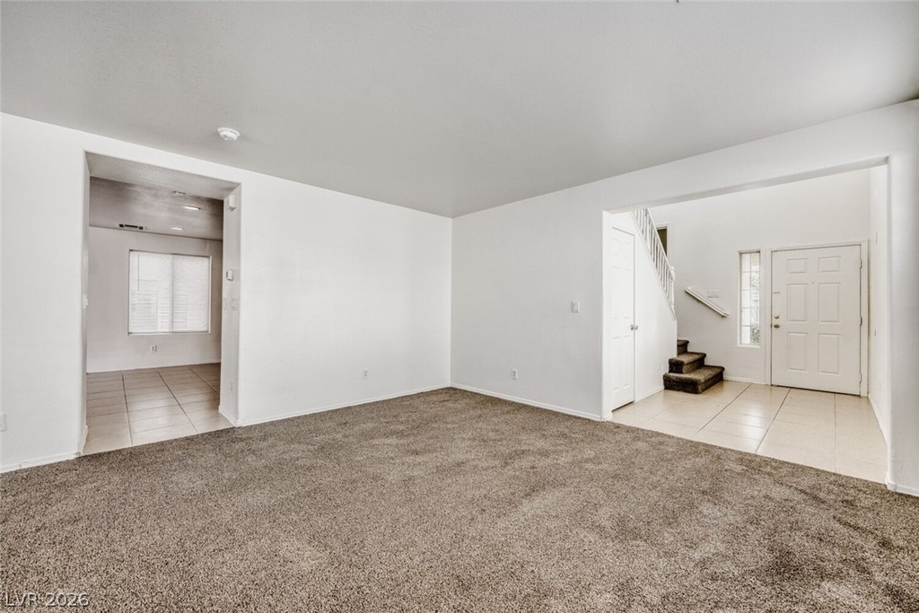 2562 Begonia Valley Avenue - Photo 3