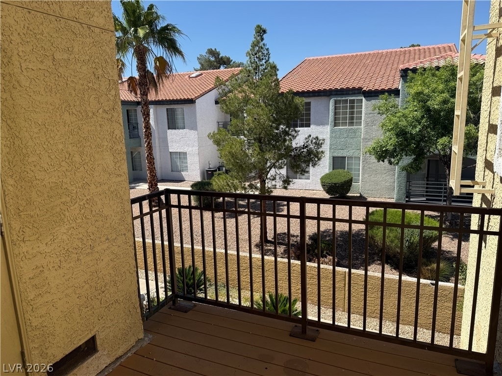 2801 N Rainbow Boulevard - Photo 7