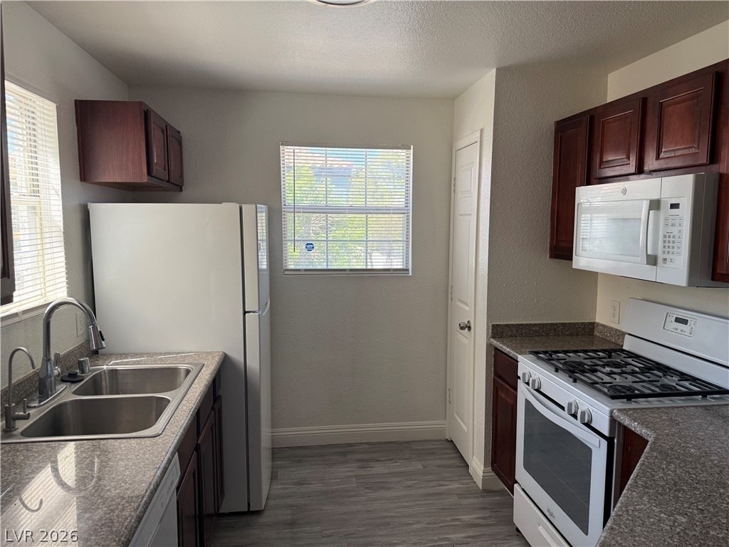 2801 N Rainbow Boulevard - Photo 5
