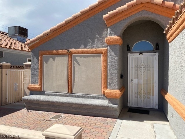 8220 James Grayson Drive - Photo 2