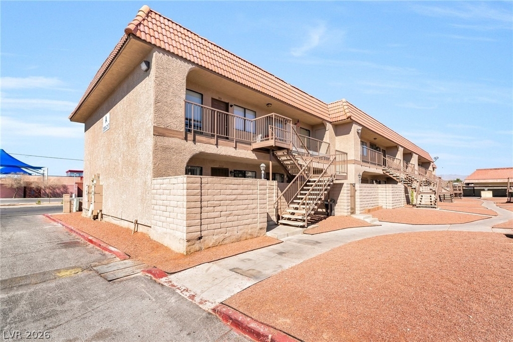 4300 N Lamont Street - Photo 0