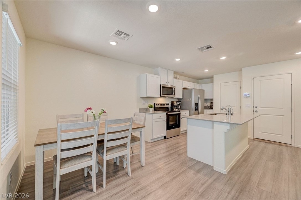 6928 Honor Hill Street - Photo 18