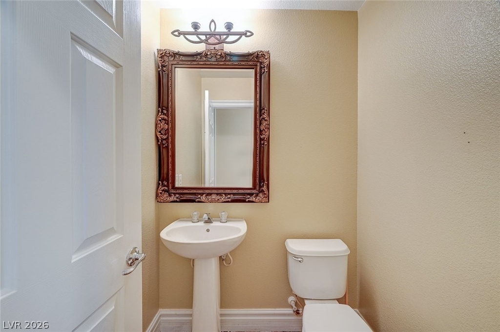 9462 Castillana Court - Photo 20