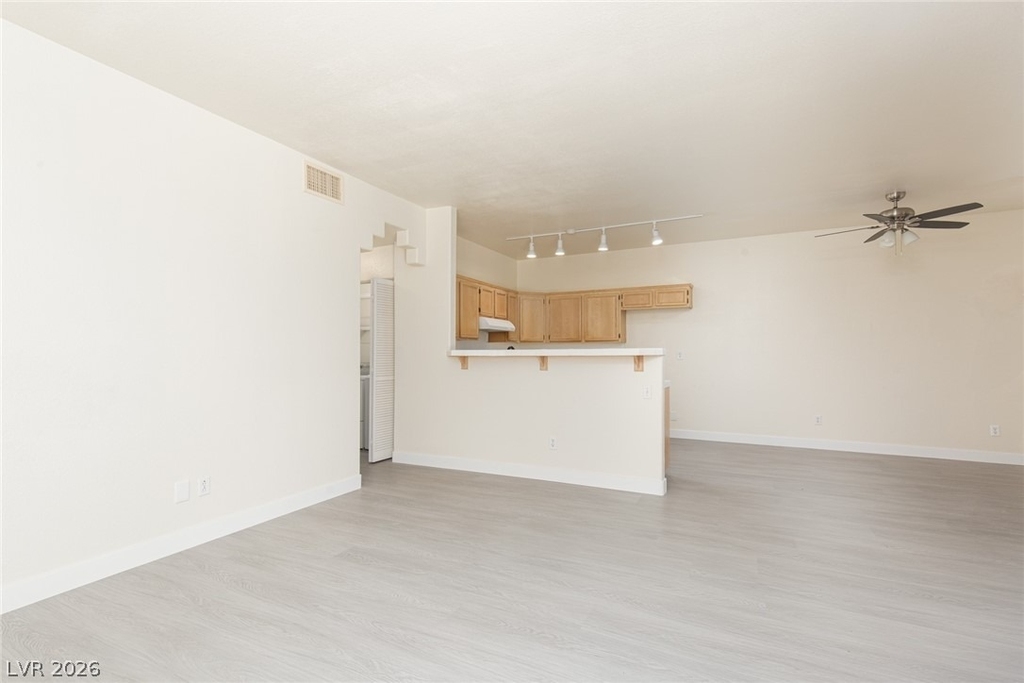 2110 Los Feliz Street - Photo 7