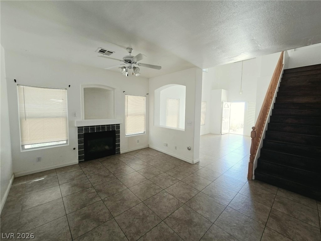9034 Rochelle Avenue - Photo 3