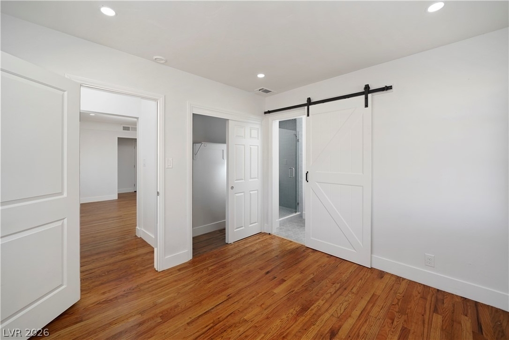1140 Hillside Place - Photo 11