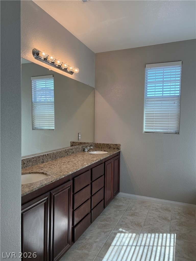 5981 Honeysuckle Ridge Street - Photo 9