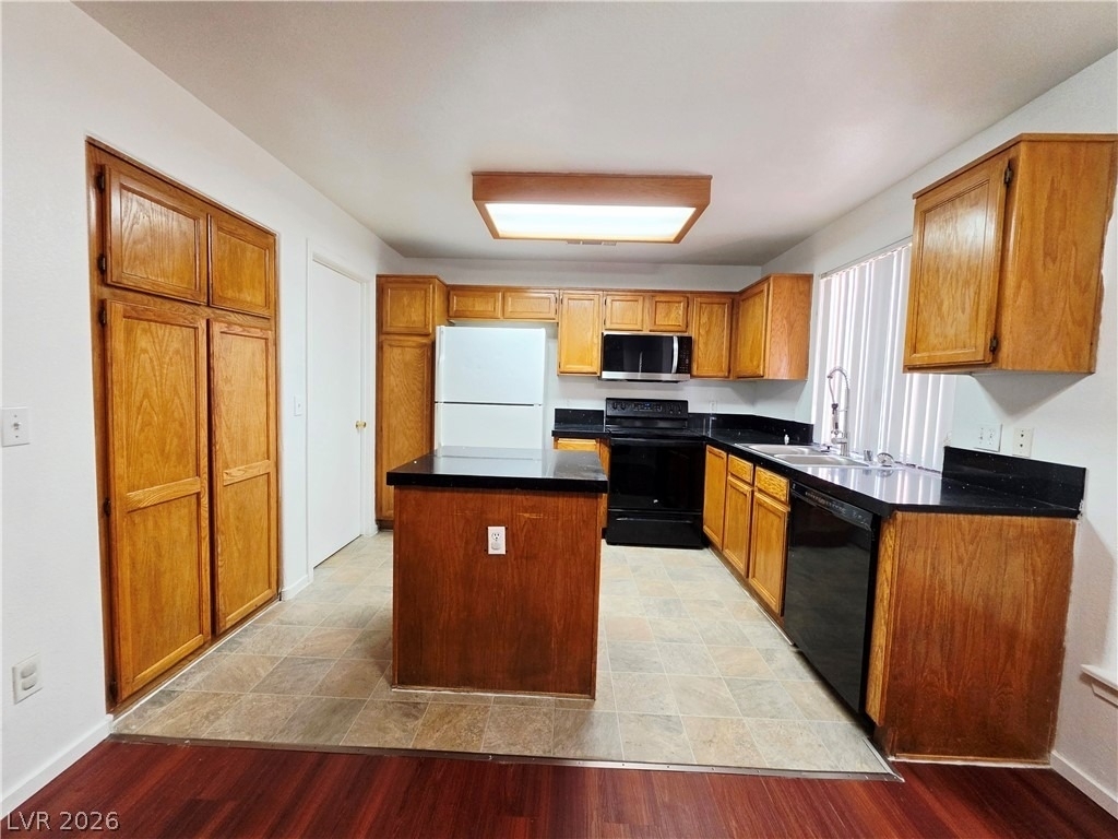 1824 Sierra Valley Way - Photo 6