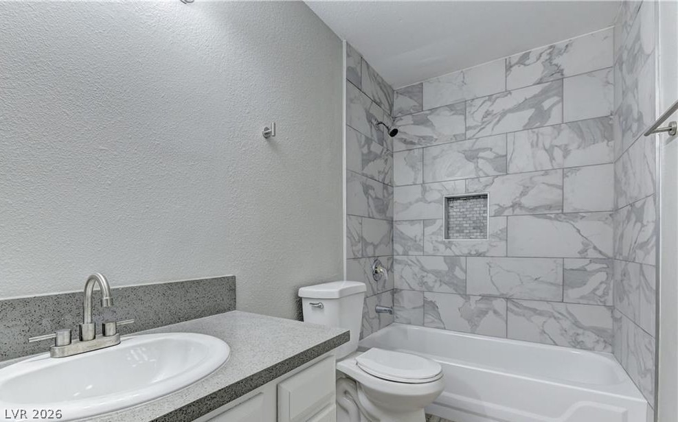 4320 W Lake Mead Boulevard - Photo 17