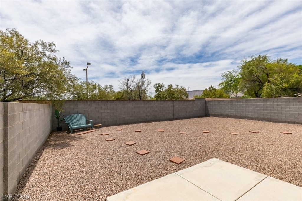 10959 Pumpkin Ridge Avenue - Photo 31