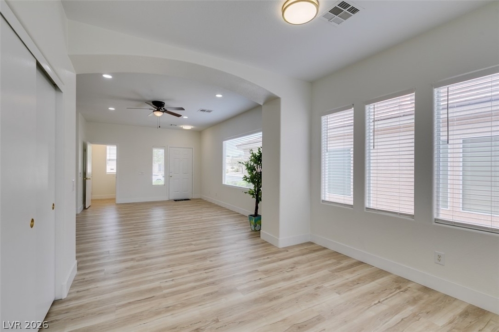 10959 Pumpkin Ridge Avenue - Photo 14