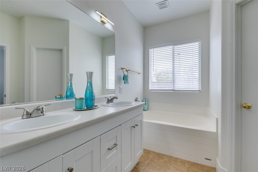 10959 Pumpkin Ridge Avenue - Photo 30