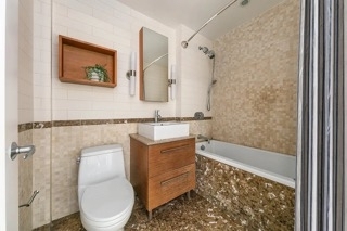 4th Avenue - Photo 9