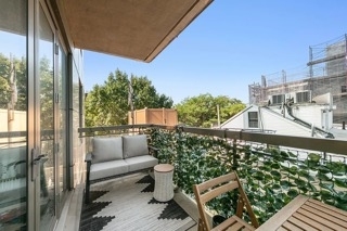 4th Avenue - Photo 10
