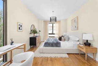 4th Avenue - Photo 5