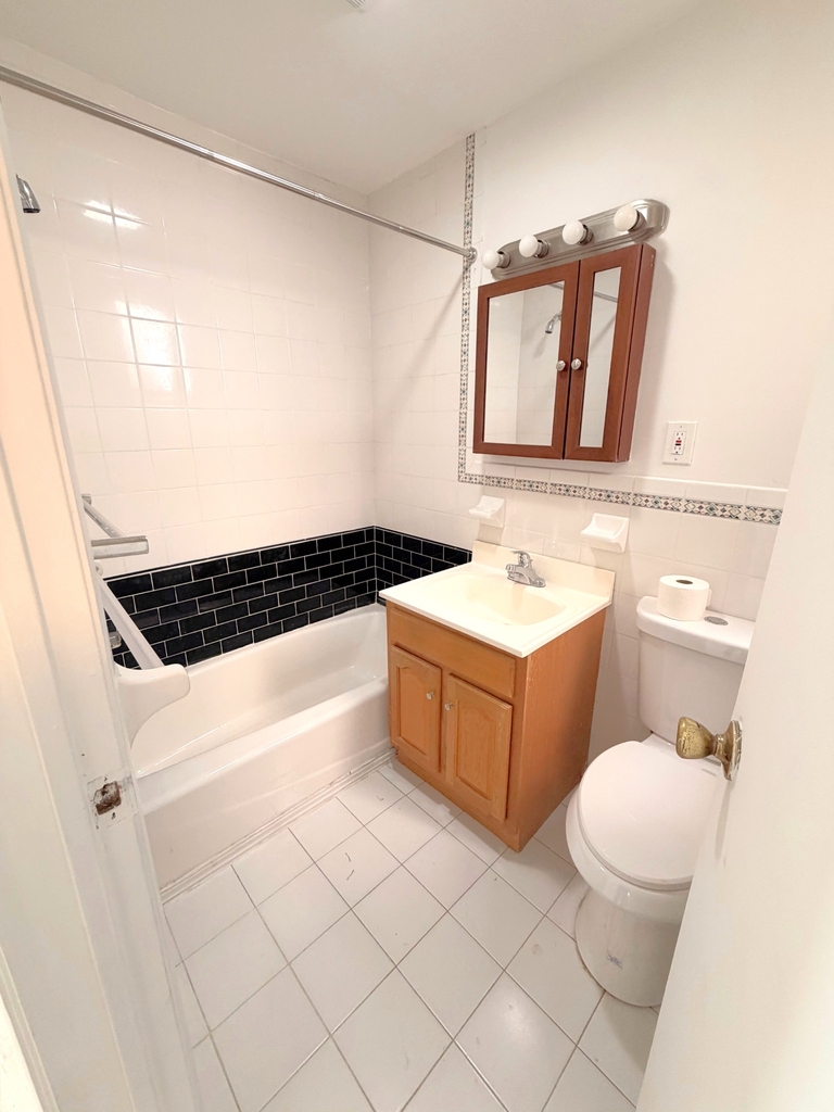 90-18 77th Street - Photo 8