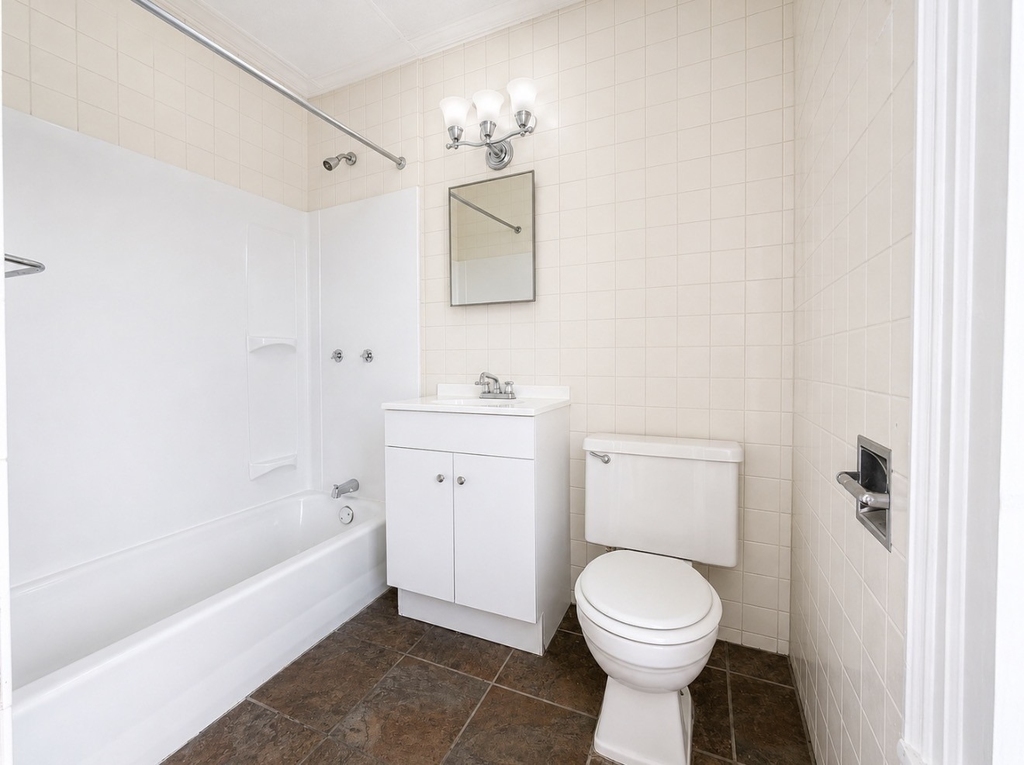 123 Park Ave - Photo 3