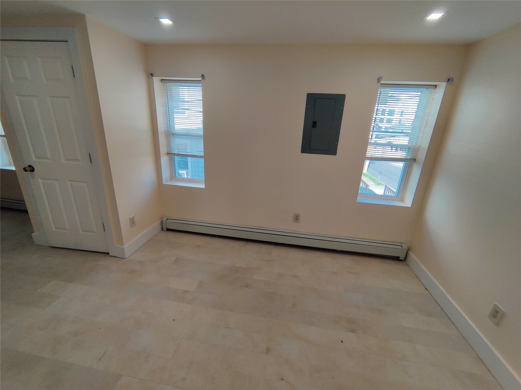 11 Avenue A - Photo 6