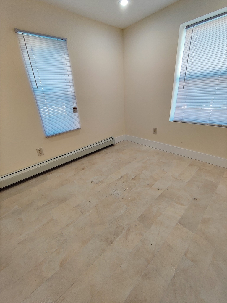 11 Avenue A - Photo 0