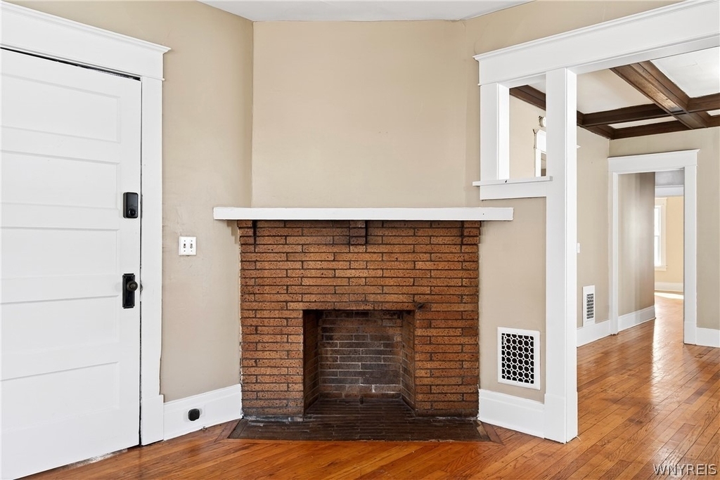 76 Vernon Place - Photo 3