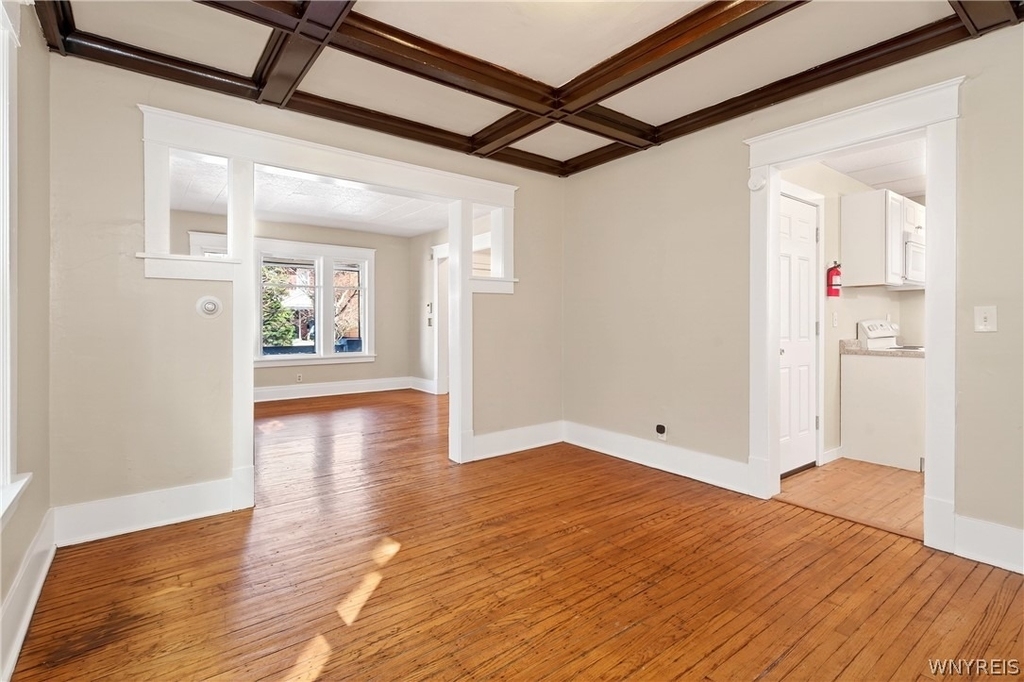 76 Vernon Place - Photo 6