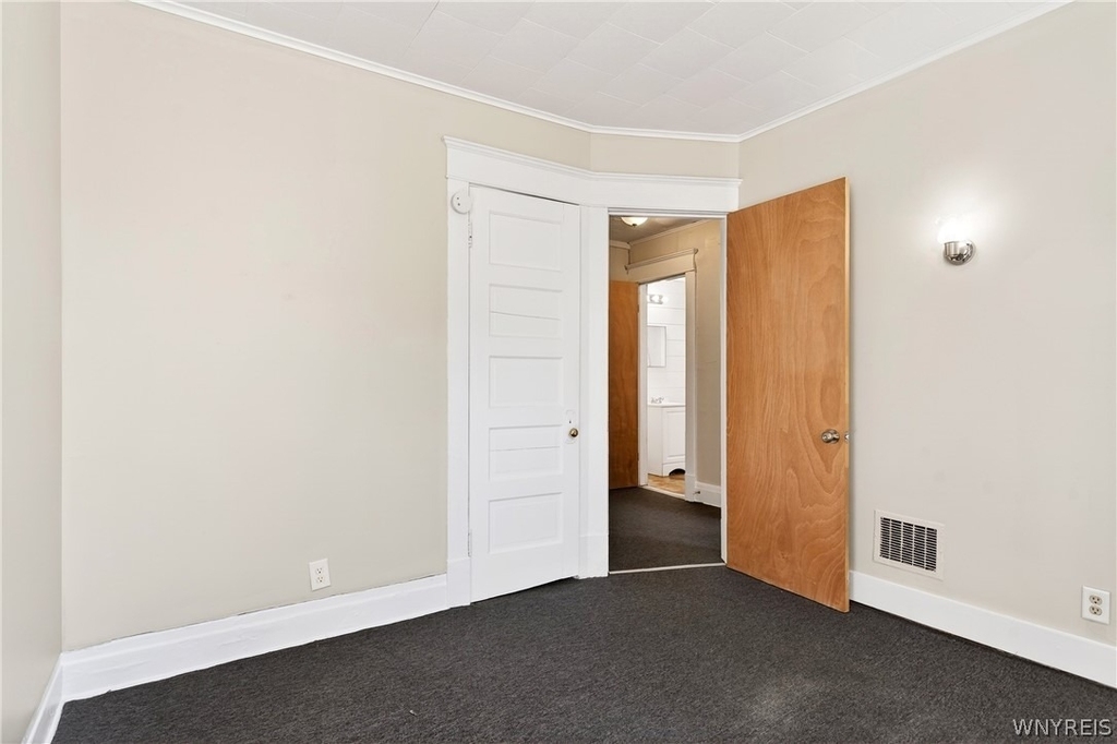 76 Vernon Place - Photo 12