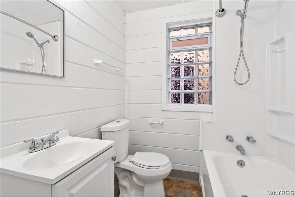 76 Vernon Place - Photo 9