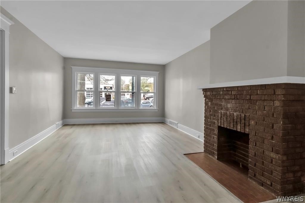 2514 Delaware Avenue - Photo 9