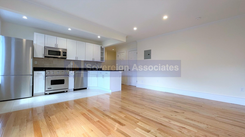 289 Convent Avenue - Photo 3