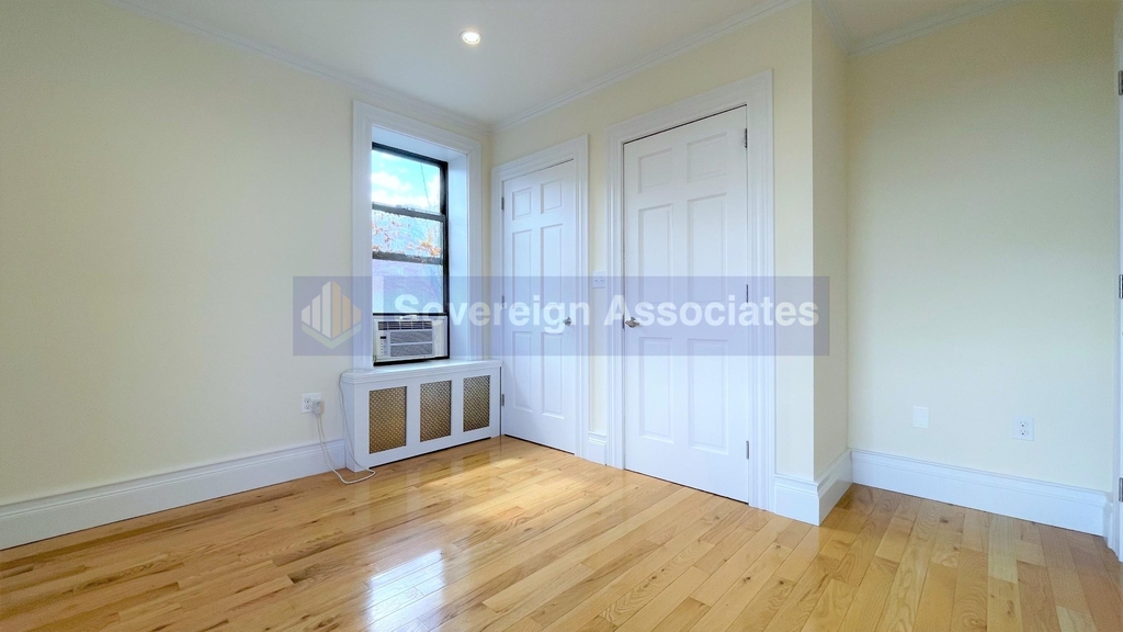289 Convent Avenue - Photo 6