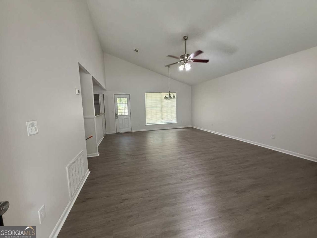 7799 Park Lane - Photo 3
