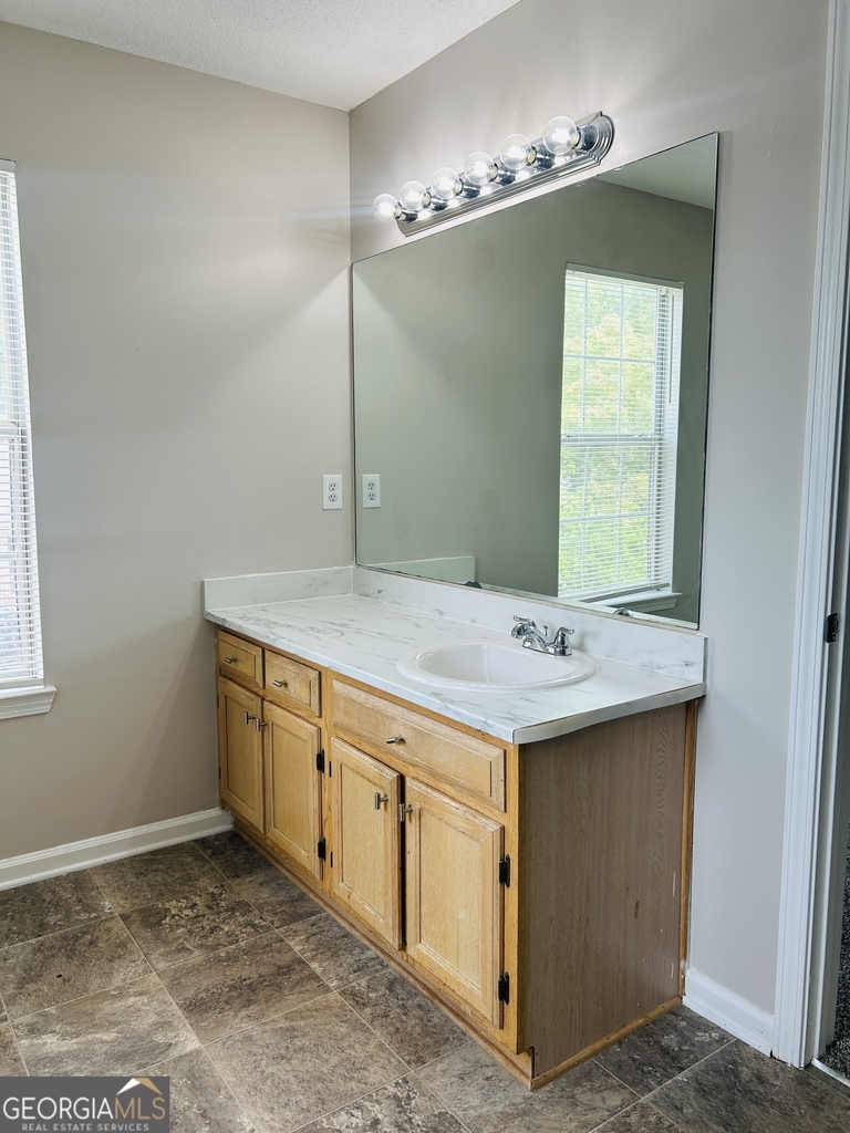 7018 New Dale Road - Photo 27