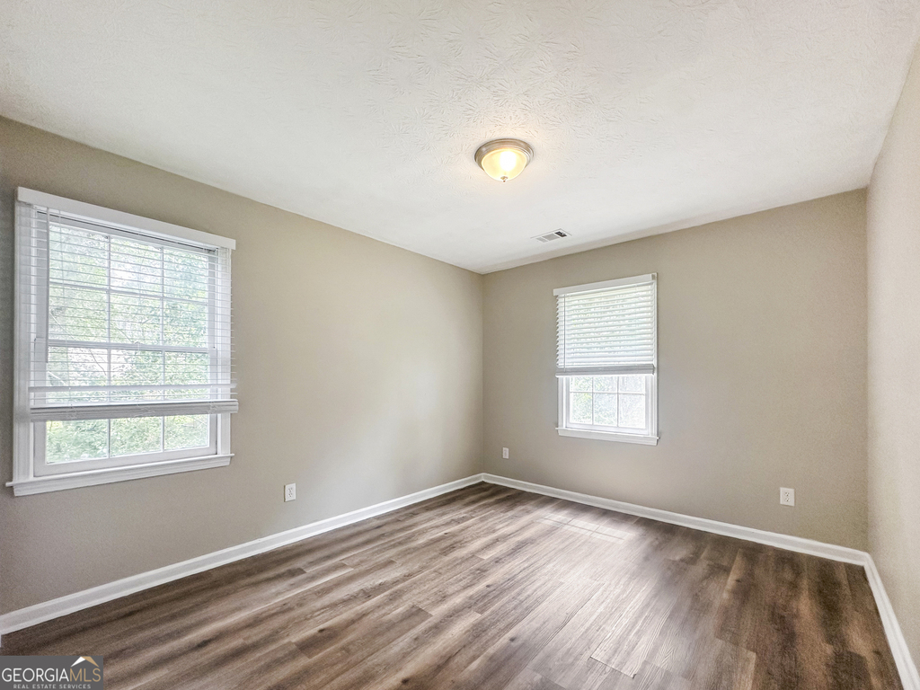 561 Chatham Trail - Photo 14