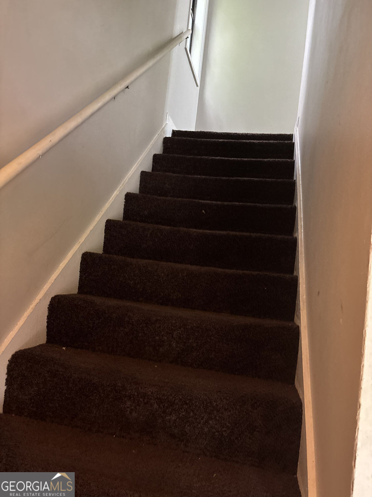 1386 Williamsburg Lane - Photo 12